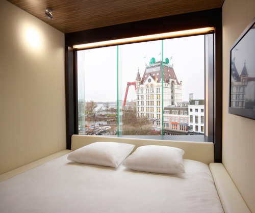 therealbohemian: Citizen M, Rotterdam - looks like Holland’s 2nd city is busy playing cool hotel ca