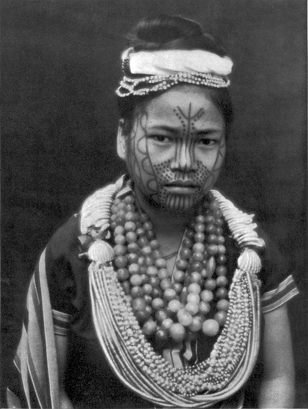 anachoretique:
“ Girl of Chin Hills by collection of old photos on Flickr.
”