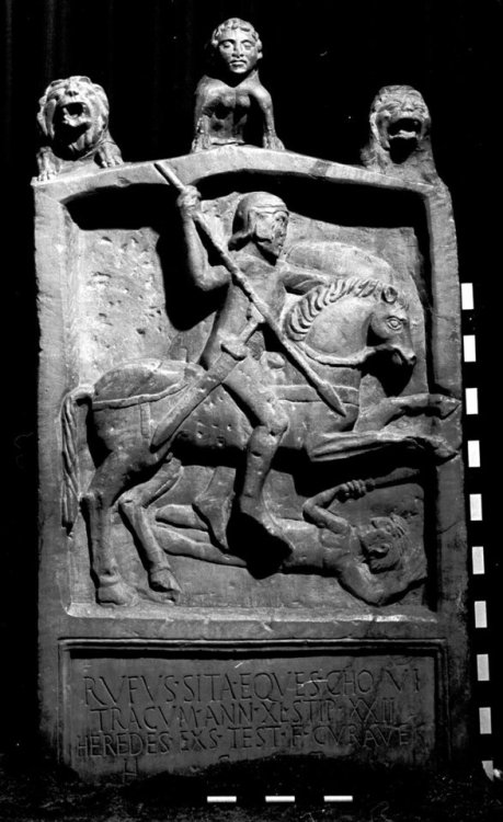 mostly-history:Tomb of Rufus Sita, auxiliary cavalryman of Cohors VI Thracum (Gloucester, England).