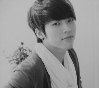 hamstersnugglegyu:  Happy Birthday Woohyun~^^ &lt;3 