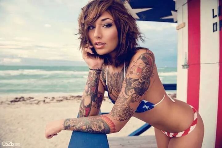 72tattoo:  Holly Akeno 