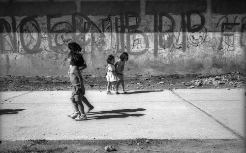 o-d-n-a-n-r-e-f:  Población, Verano,  santiago, 1988 + Scan-150604-0024 by Marcelo  Montecino on Flickr.Población, Verano,  santiago, 1988 + Scan-150604-0024
