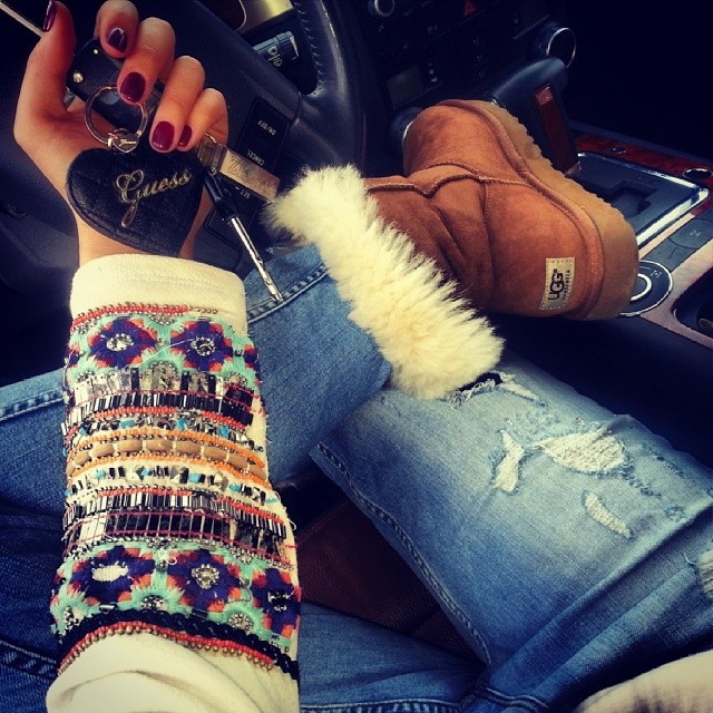 luxurylyloo:  a-style-chameleon:  http://instagram.com/dzo_ena  follow me on instagram: