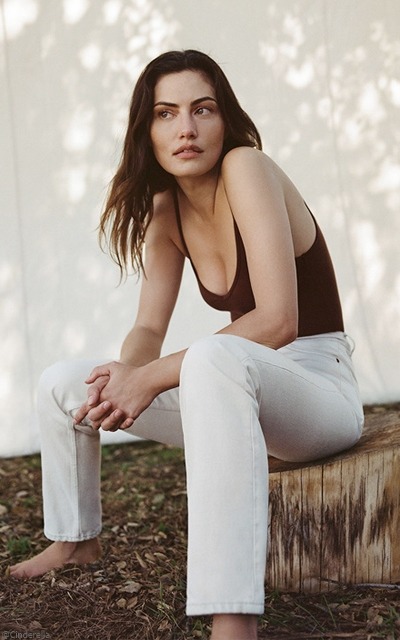 Avatars Phoebe Tonkin (400x640) 