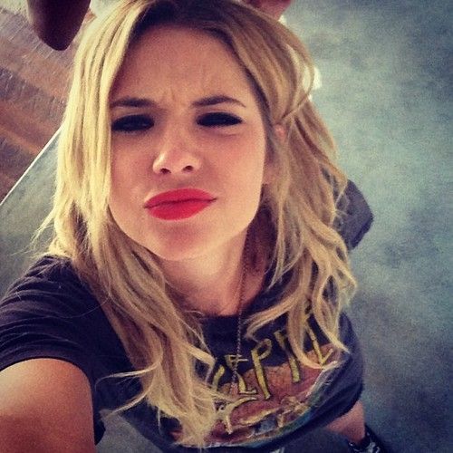 rescuewings:  ☮✿★ BubbleGuumm ✝☯★☮ on We Heart It - http://weheartit.com/entry/80316730