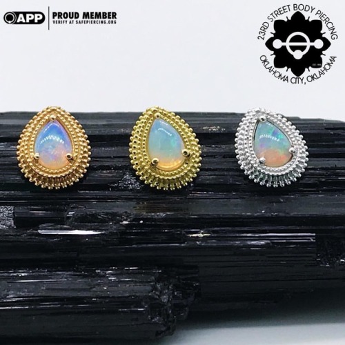 @BVLA have done it again with these stunning pear cut AAA opals! These would look incredible in a co