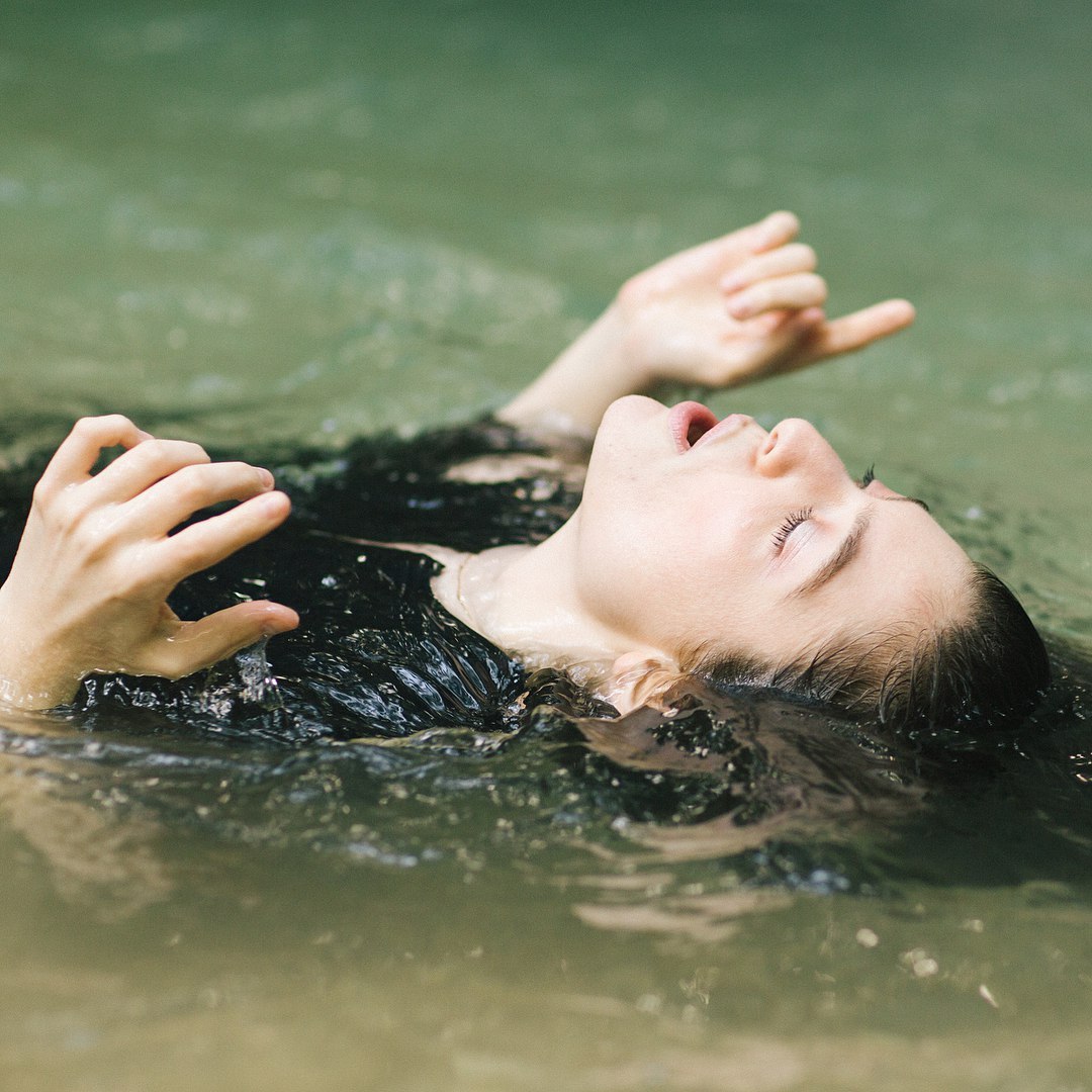 rewitalizacja:  lordephotography:Filming of Perfect Places  don’t mind me I’m