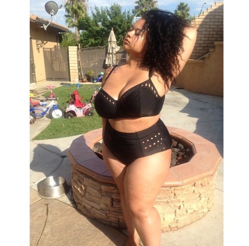 Booties, Boobs, Faces ,Feet ,Legs, thighs