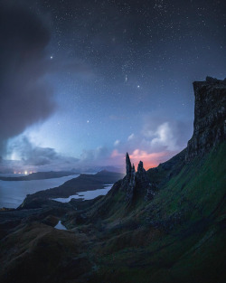 coiour-my-world:  The Old Man of Storr || mydetoxtravel
