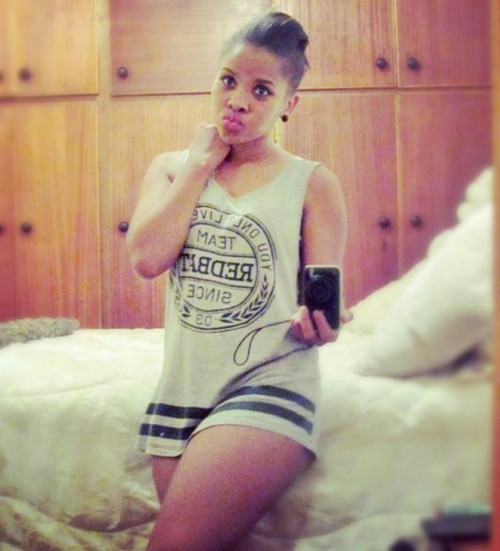jazziedad:  Sexy SA Babe ❤ 💚 💜 