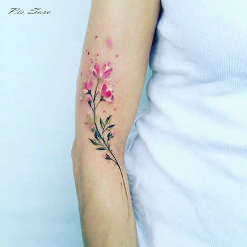 mymodernmet:Delicate Floral and Nature Tattoos Inspired by Changing Seasons