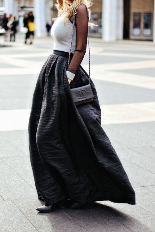 Fashion Week, NYFW, Vivian Chan Skirt, Chanel Bag