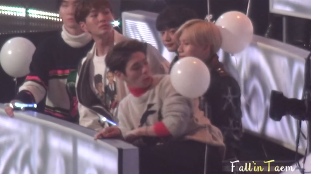 jjoongi:  a thrilling saga of jonghyun tryin to escape a balloon 