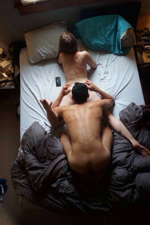 daddyinyourass:  And it’s only going to get wetter Kitten. I promise.