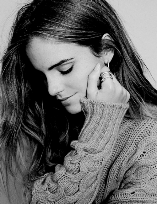 dailyemmawatson101:  watsonlove:Emma WatsonElle Spain (2015) Source  https://ift.tt/3iUPTu6