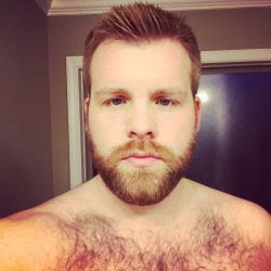 tgray007:Nothing like a good beard trim. Gotta keep it clean.