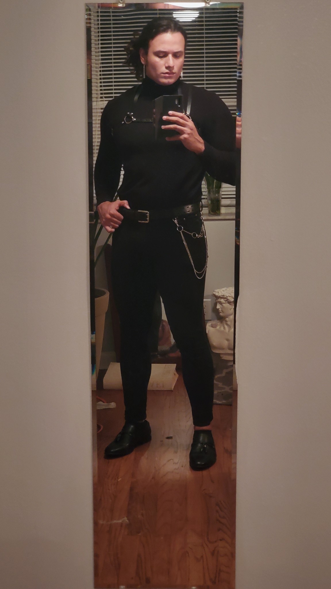 imaginedsoldier:Thotty turtlenecks and harnesses I can barely snap closed over my tits.