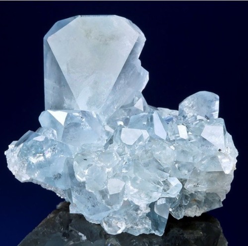 alluringabyss: Celestite - the dream crystal