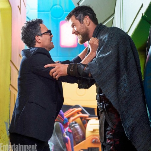 entertainmentweekly:Get your first look at exclusive images from Thor: Ragnarok!