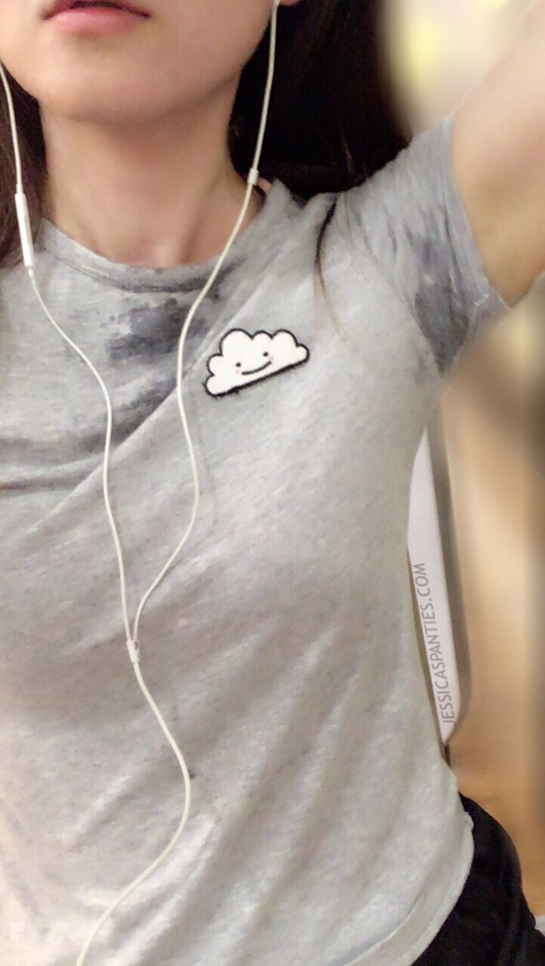 jessicaspanties:  Sweaty Work Out Photos!Happy midweek, its almost FRIYAY, and here’s