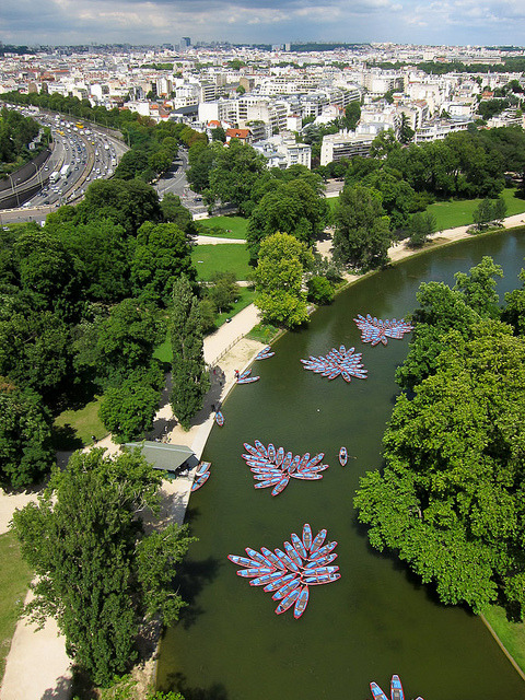 visitheworld:Lac Daumesnil in Bois de Vincennes Park, Paris, France (by guilminou).