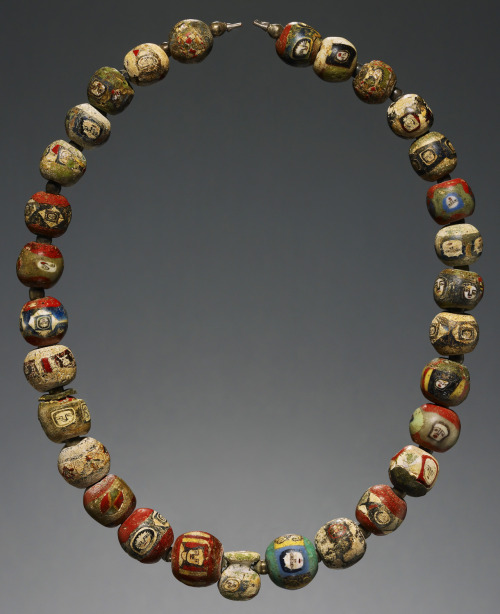 ufansius:Mosaic glass bead necklace - Greek/Roman, 1st century BCE-1st century CE.