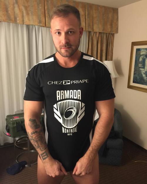 austinwolfff:  A gift I got today from @chezpriape  