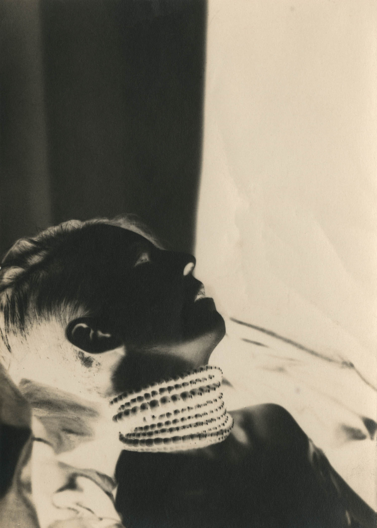 les-sources-du-nil:  Barbara Ker-Seymer (1905-1993) Nancy Cunard, 1930 (Harry Ransom