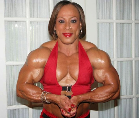 bigmusclegirls:  Big strong girl 