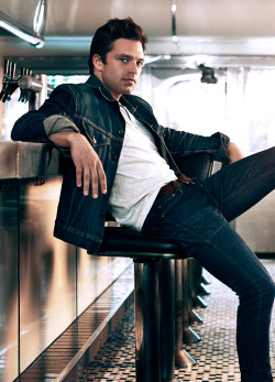 sebastiansource:  Sebastian Stan for Entertainment