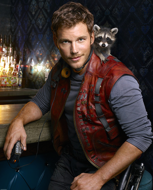 full-moon-baby:  hiddlememes:  Hot guy   cute baby animal = yes, pleasephoto credit  Ok I admit it. He’s kind of cute.