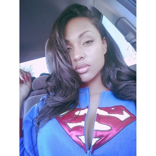iofbeholder:  superwoman with almond shaped eyes  A picture of a sexy black superwoman with almond shaped eyes (more…)  View Post 