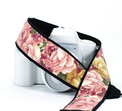 ten8e:  Roses dSLR Camera Strap, Heirloom