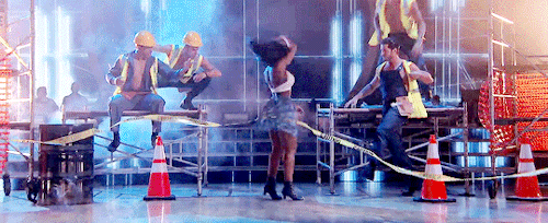 Normani and Val’s Salsa - Dancing with the Stars