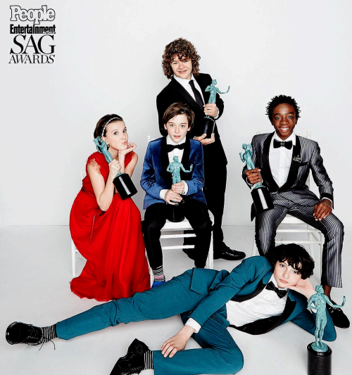 eggogorgon:Millie Bobby Brown, Noah Schnapp, Gaten Matarazzo, Finn Wolfhard, and Caleb McLaughlin po