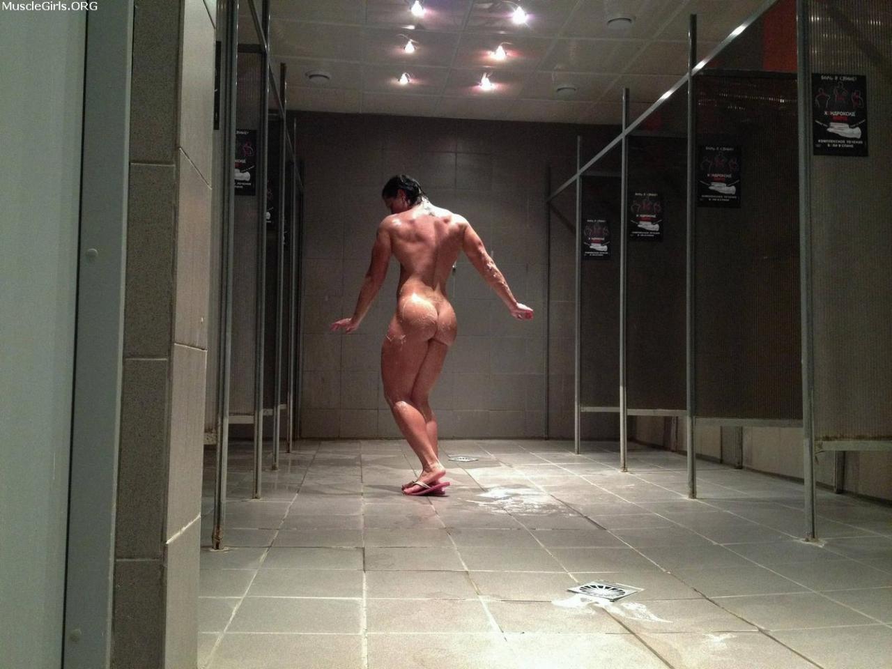 Nude Gym Showers nudemusclegirls:  Taking a shower 