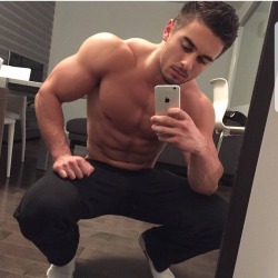 hotguys-instagram.site post 164660443980