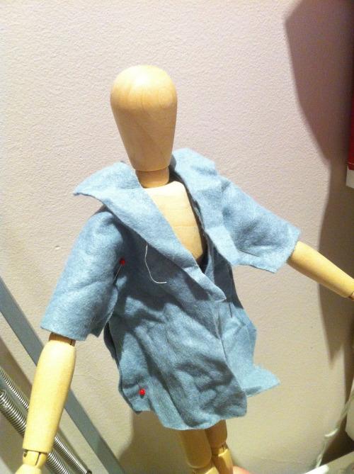 Experimenting with Zero Waste The transition from mini wooden doll to life-size…was painful.&