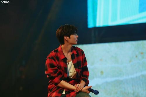 220312 Leo @ 2022 LEO Special Live [I’m Still Here - And you are] | © Naver