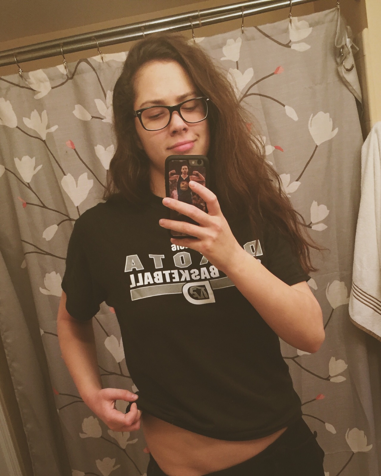 cxlifornianparadise:  little skin 