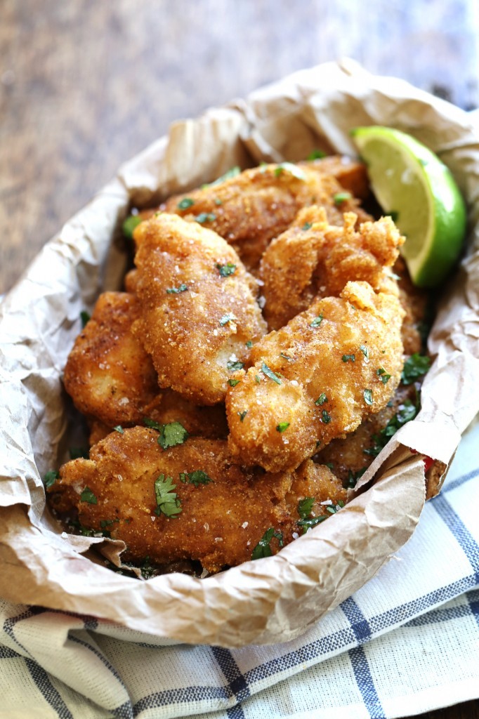 foodffs:  CRISPY FISH TACOS WITH JALAPEÑO SAUCE Really nice recipes. Every hour.