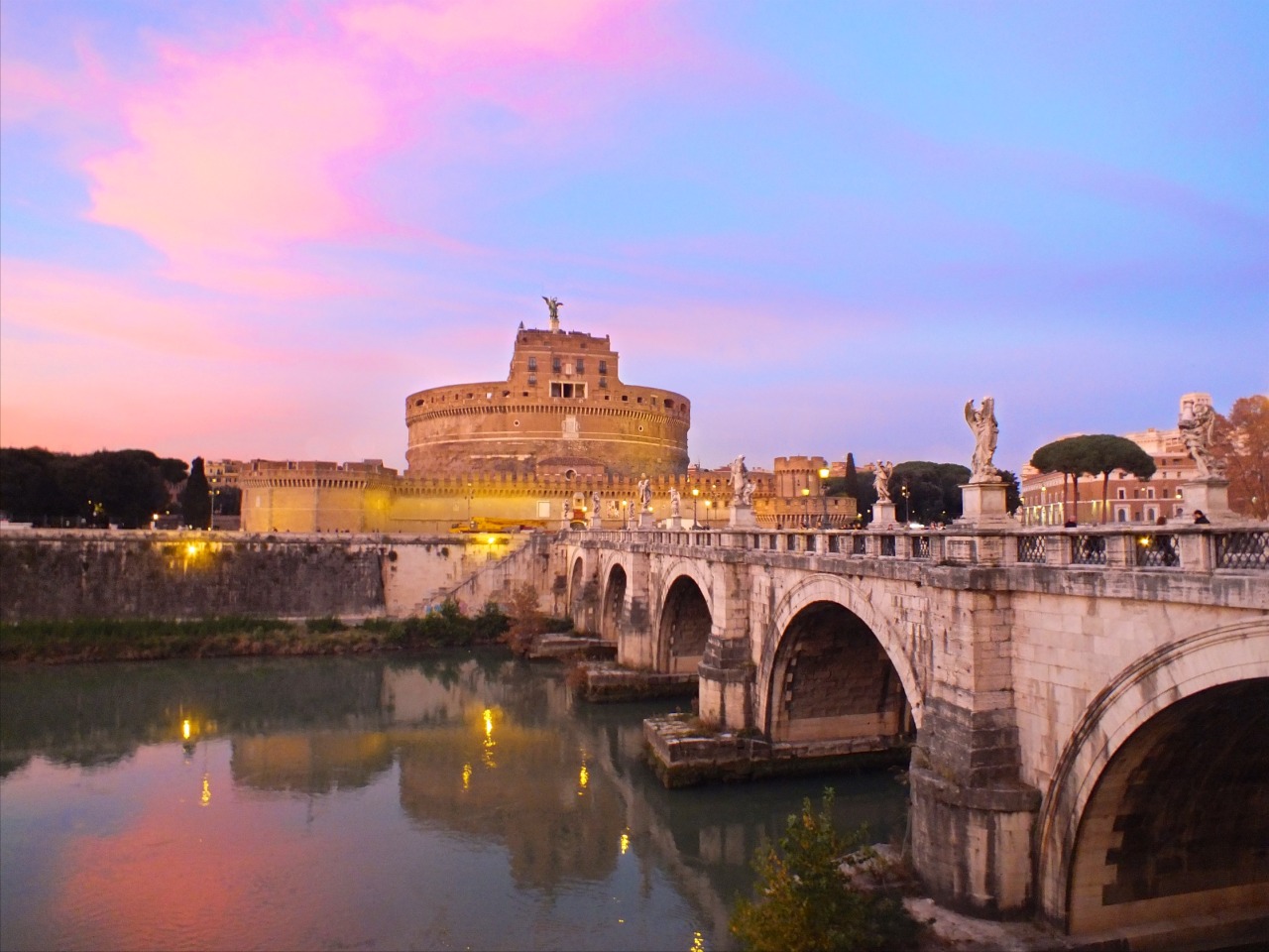step-out-into:  Rome, Italy