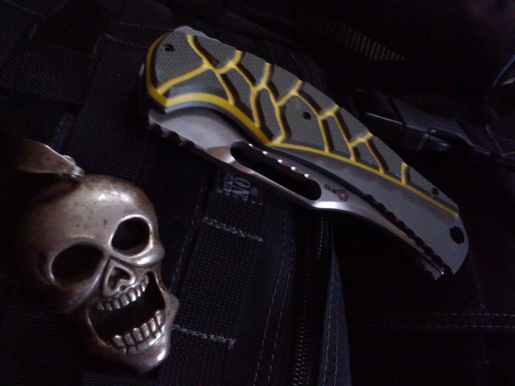 knifepics:  by Mikkel Willumsen