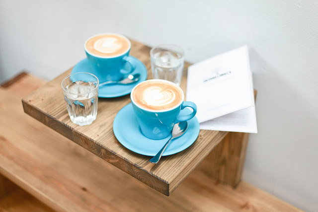 georgianadesign:  Colonna and Small’s, Bath, UK, by Farfelue.