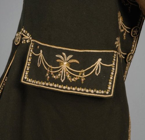 thegentlemanscloset: Embroidered Wool coat second half of the 18th century. Black with brown sleeves