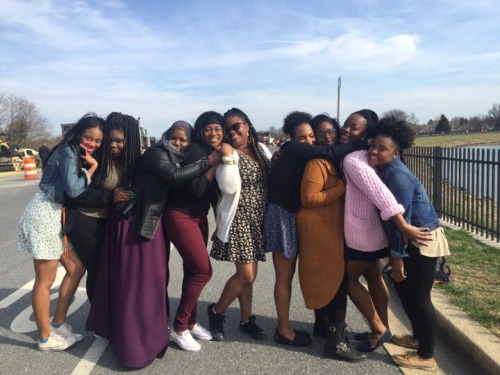 killdemwiththeno:  All that melanin 😍