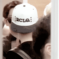 luharem:  baekhyun touching &amp; stroking luhan’s face 