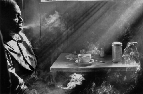 joeinct:Man Smoking in Diner, Photo by Harold Feinstein, 1974