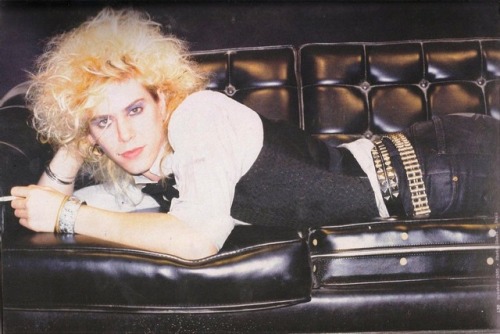 Welcome To My TED Talk, In Which I Will Discuss My Love Of GN’R’s Glam Phase.