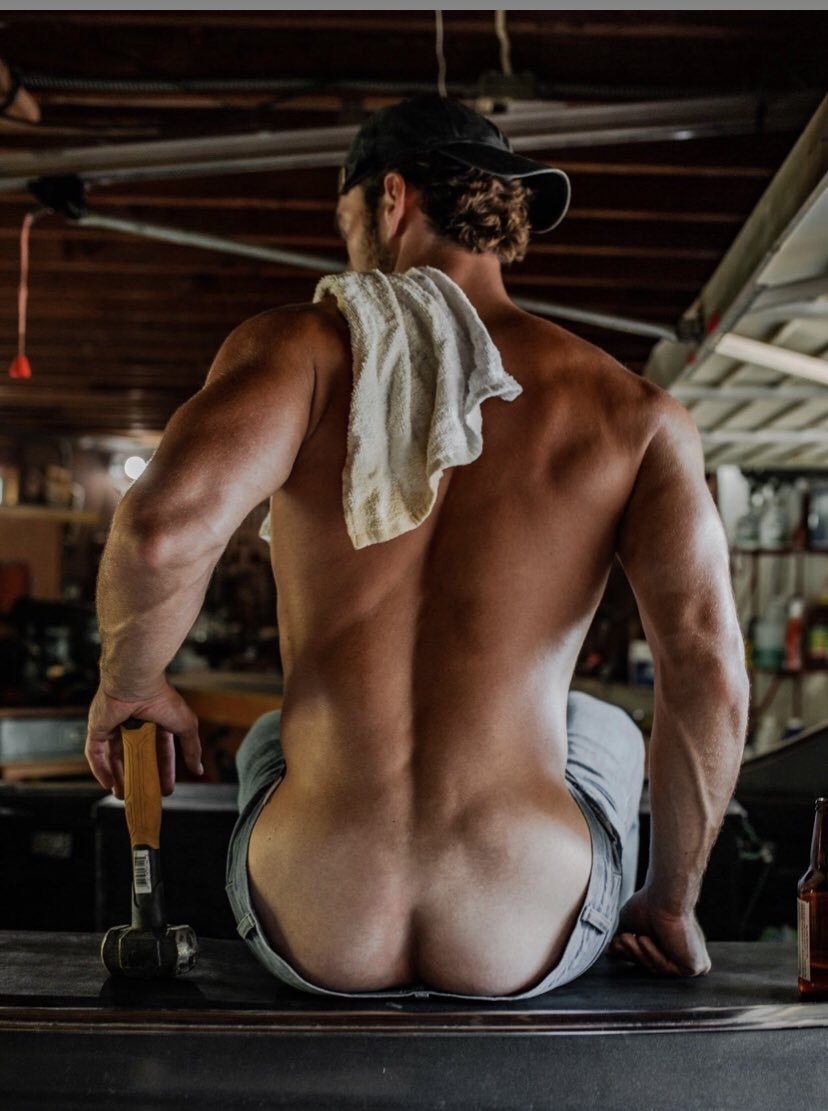 Naked Guy Ass